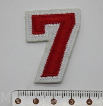 Термоаппликация "7" - 3,2 х 4,5 см.